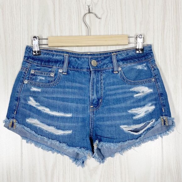 American Eagle | Distressed Tom Girl Shorties Size 0 - Picture 1 of 5